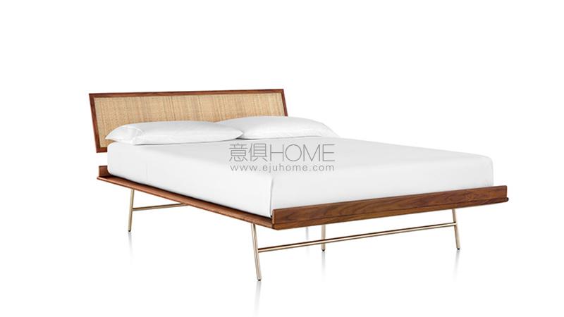 Nelson Thin Edge Bed 床