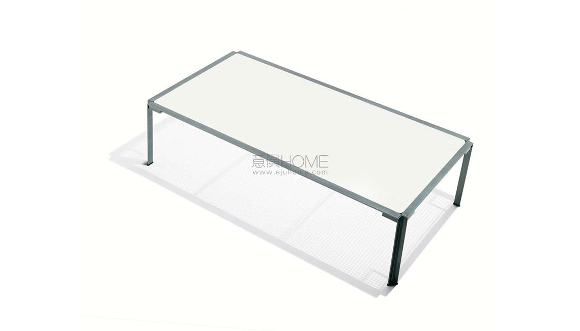 GREEN - 222_O 戶外桌子