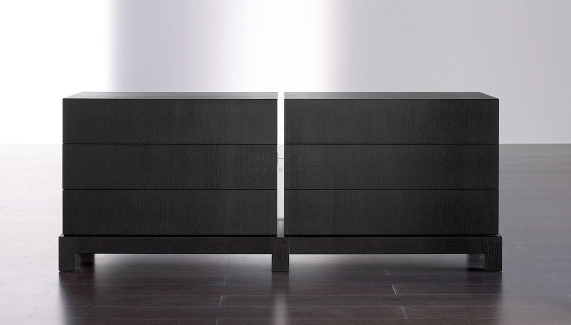 Douglas cassettiere 邊柜