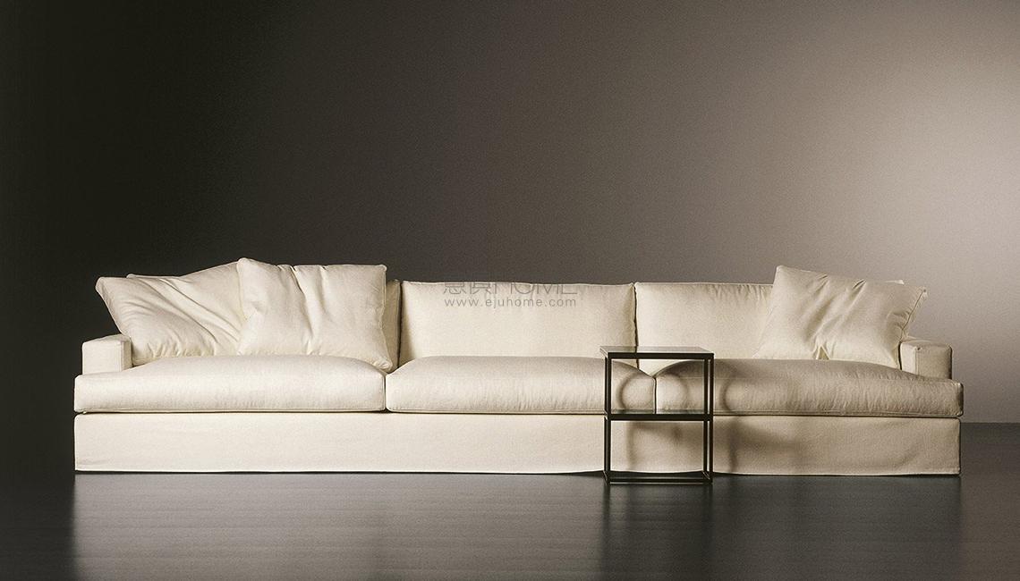 James large 沙發(fā)