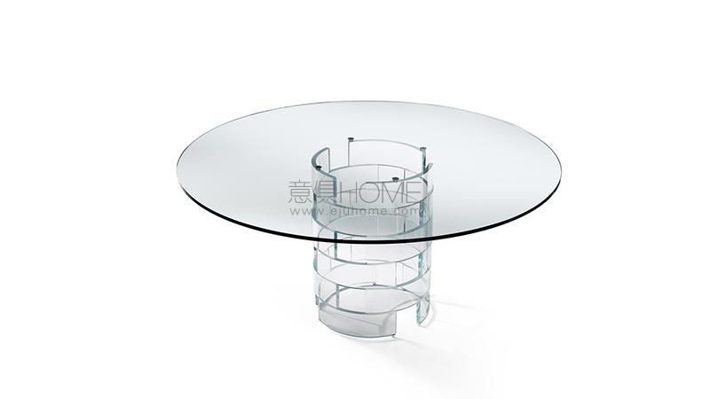 Pozzo dei desideri 餐桌