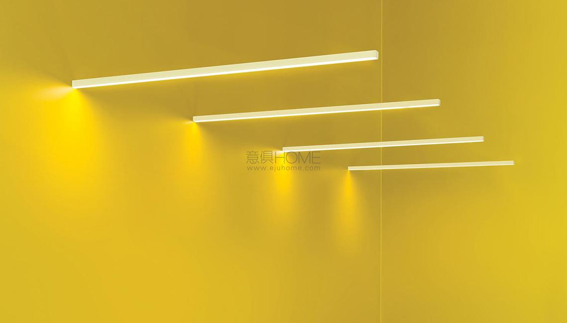 LINESCAPES CANTILEVERED 壁燈