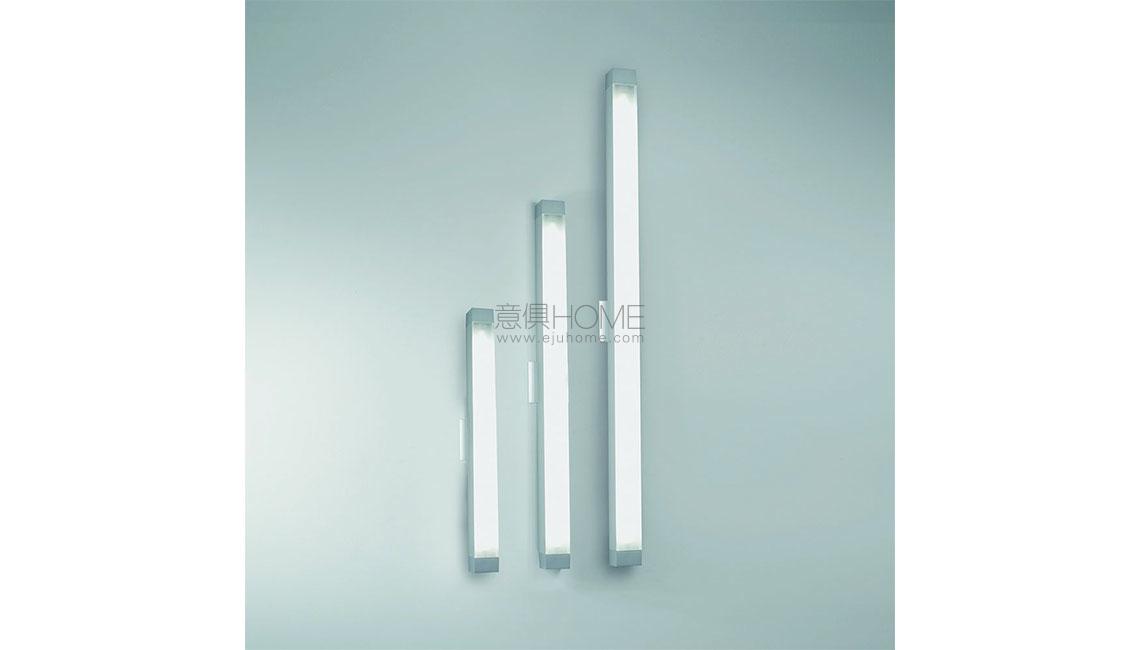 2.5 SQUARE STRIP wall壁燈