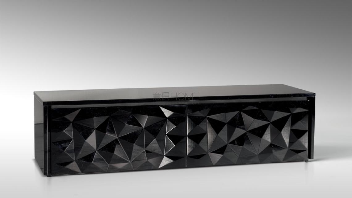 Royal Diamond 廳柜