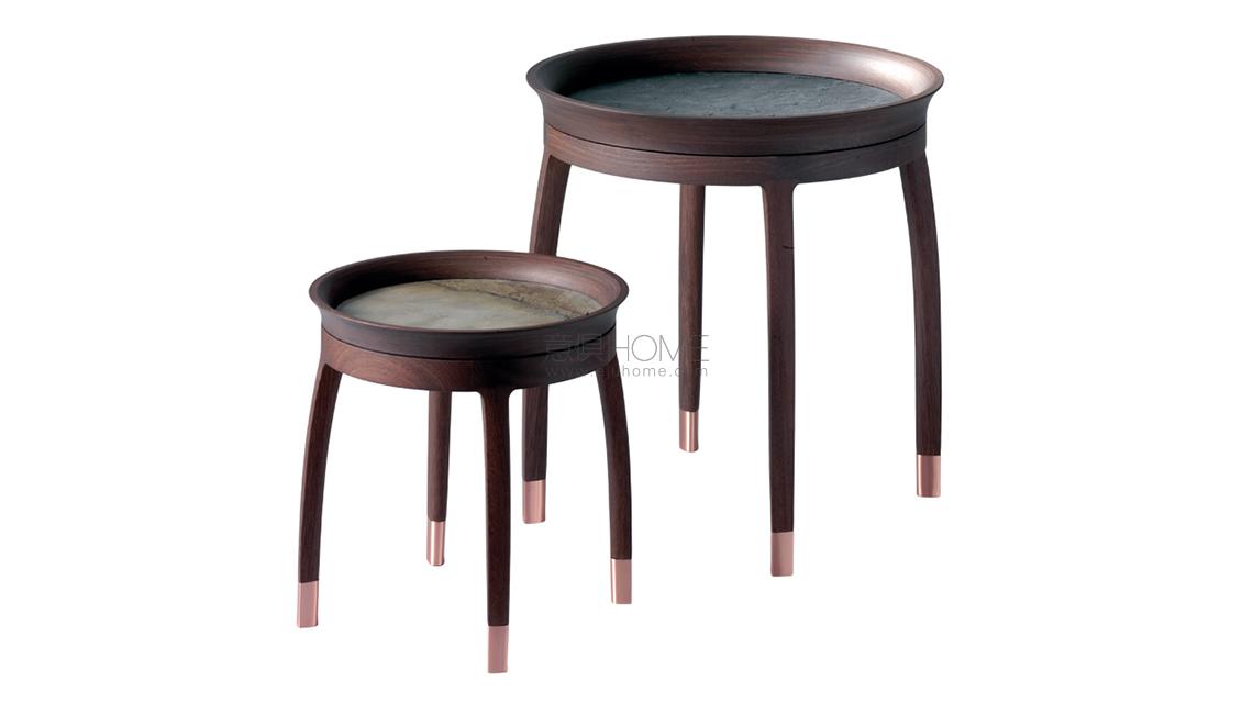 Nota 茶幾及凳子