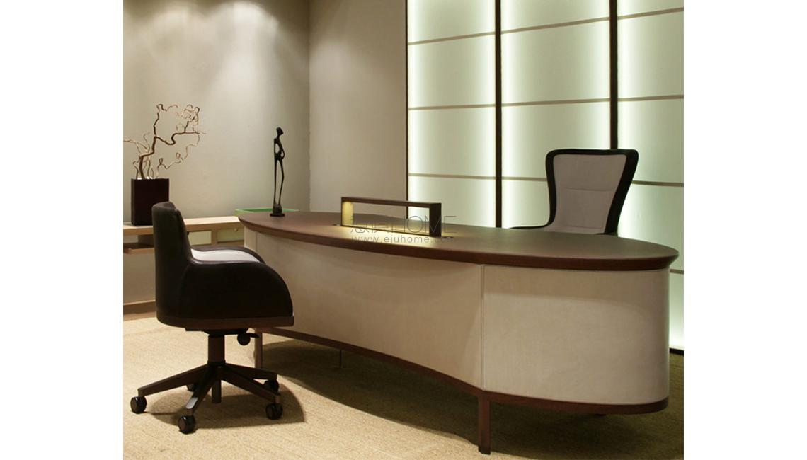 CHIWINGLOOVAL 辦公桌