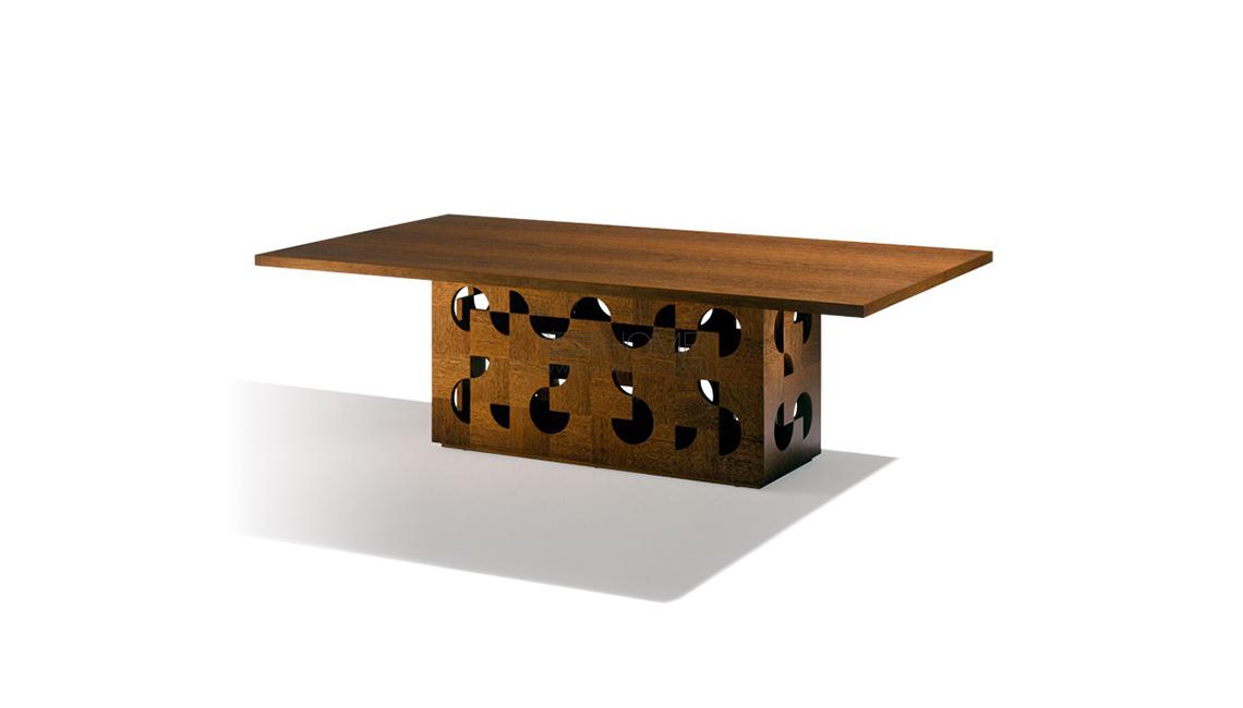 Copacabana Dining Table餐桌