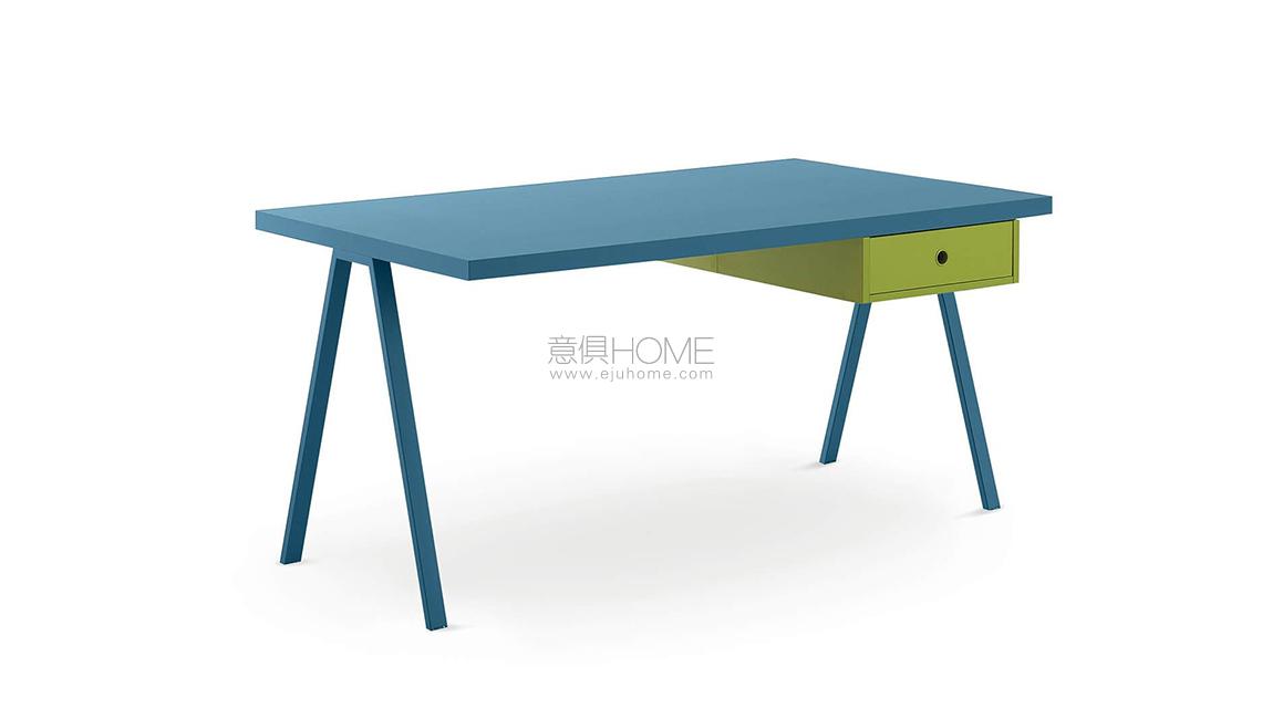 SCRITTOIO LUCE書桌