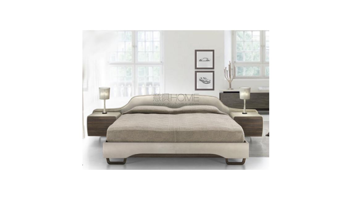 ASTON MARTINV092  雙人床