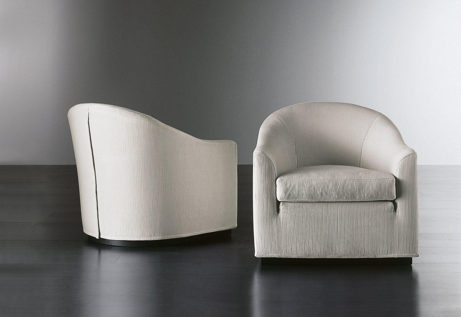 MERIDIANILENNY FIT休閑椅