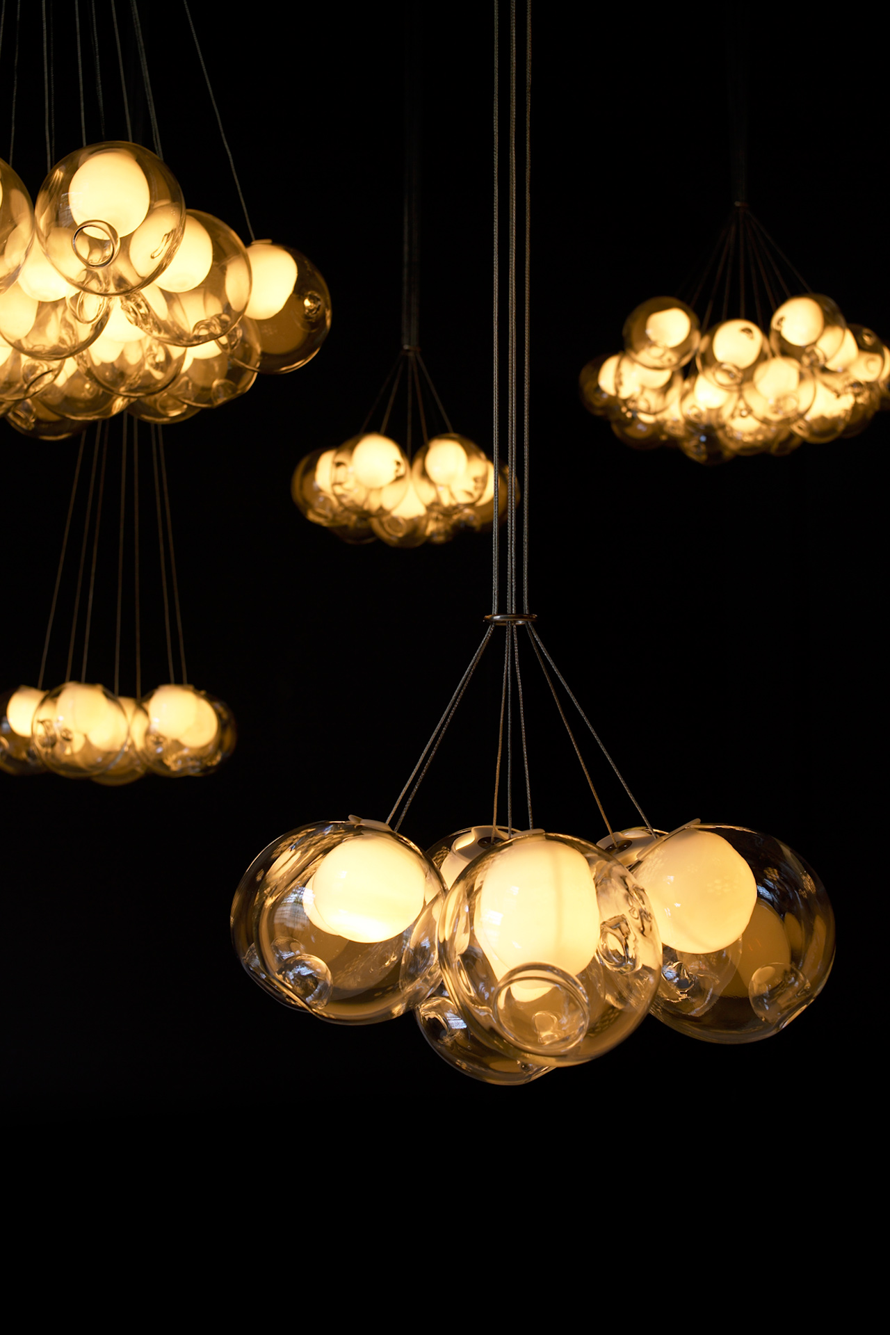 28-28 CLUSTER 吊燈