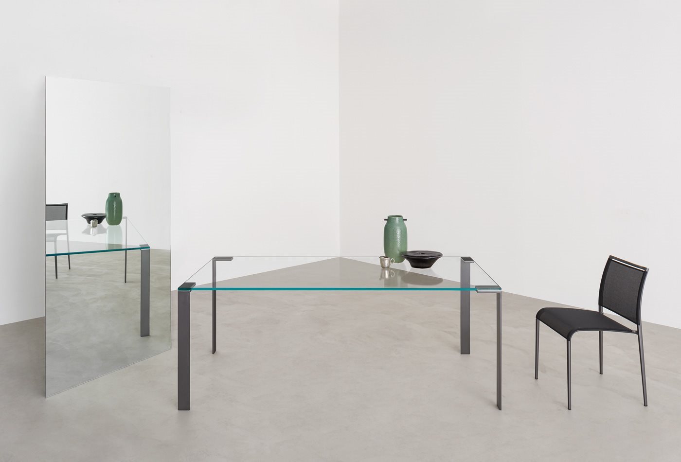 desaltoLiko Glass 長餐桌