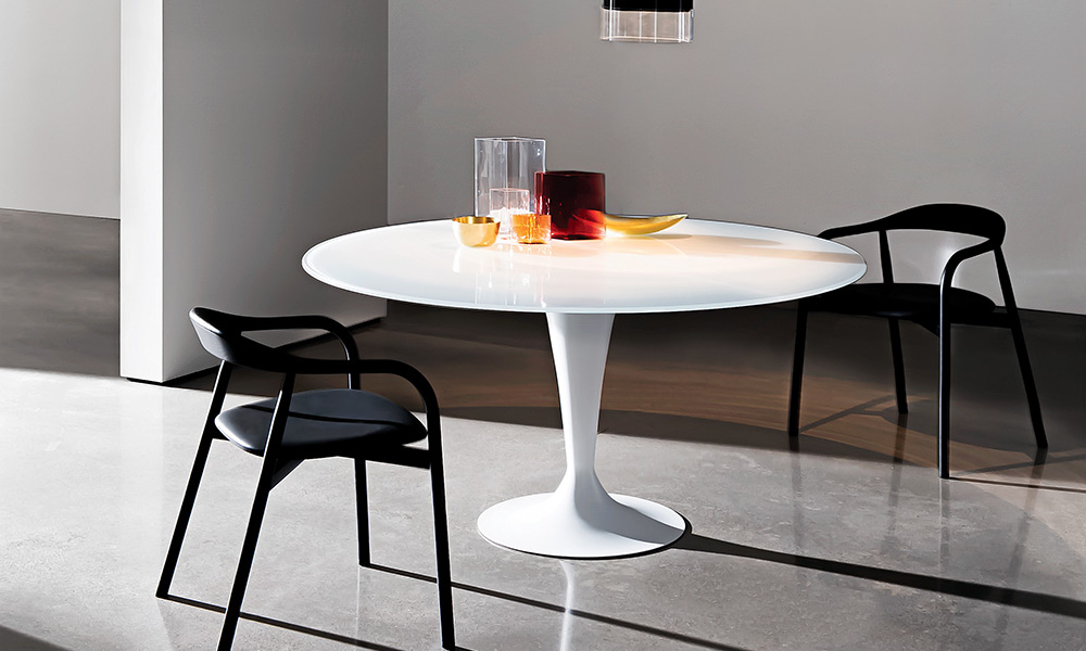 ConfiguraFLuE圓餐桌