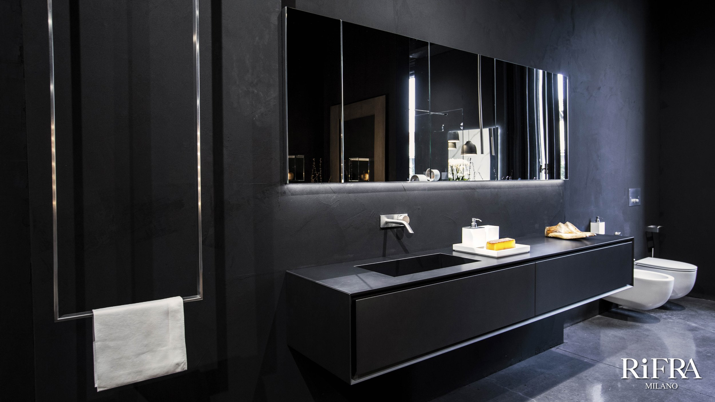 RIFRALaccato Metallizzato e Top in Ceramic Stone衛(wèi)浴