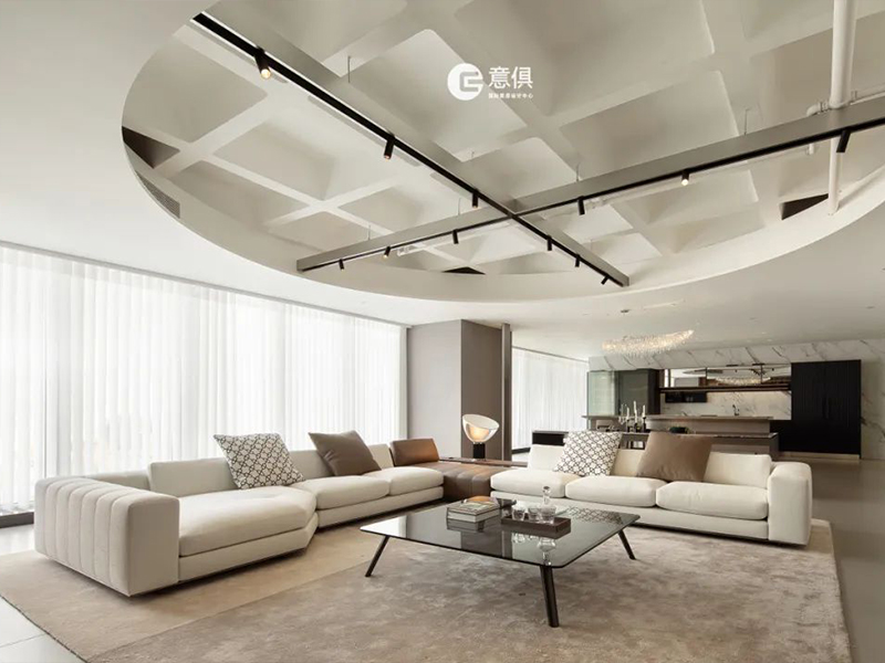 擺滿(mǎn)Minotti的大橫廳也太奢了，裝修豪宅怎能不來(lái)這里逛逛？