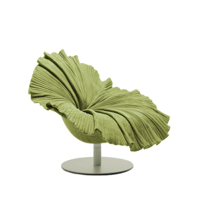 Kenneth CobonpueBloom Easy Armchair休閑椅