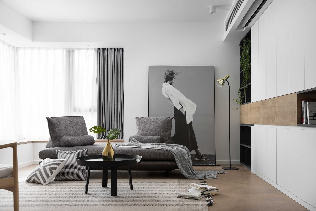 LIGNE ROSET灰色簡(jiǎn)約