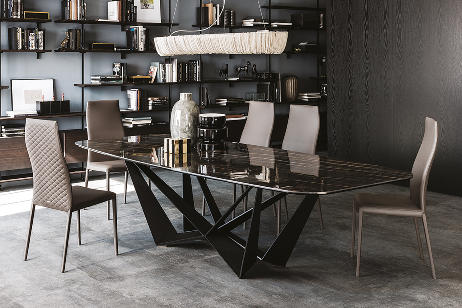 CATTELAN ITALIA現代低奢